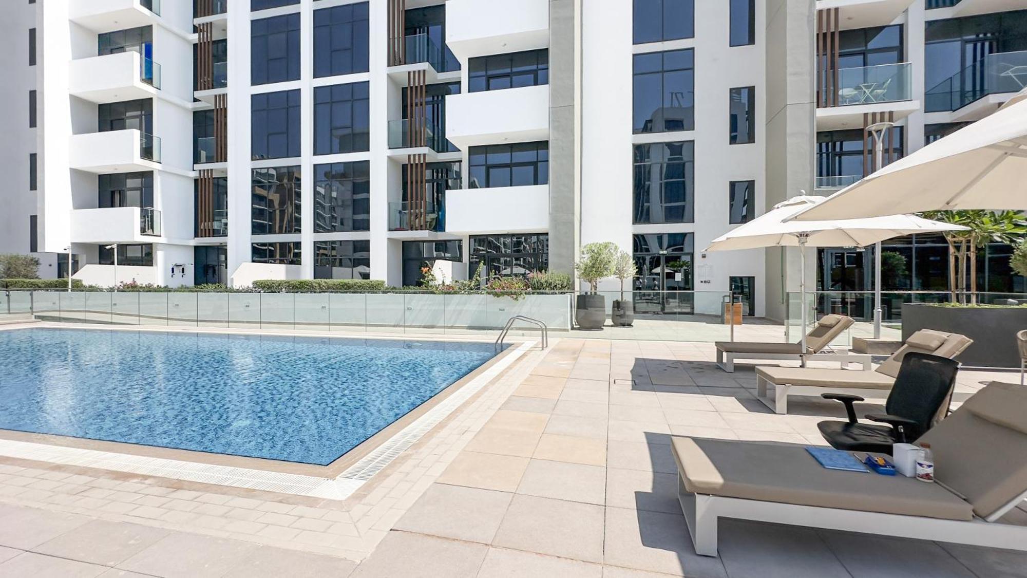 Escape24 Stylish Studio Azizi Riviera 8 Meydan One Dubaï Extérieur photo